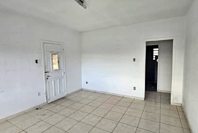 Sobrado à venda, 294 m², 5 quartos, 4 banheiros, 1 suíte — foto 3