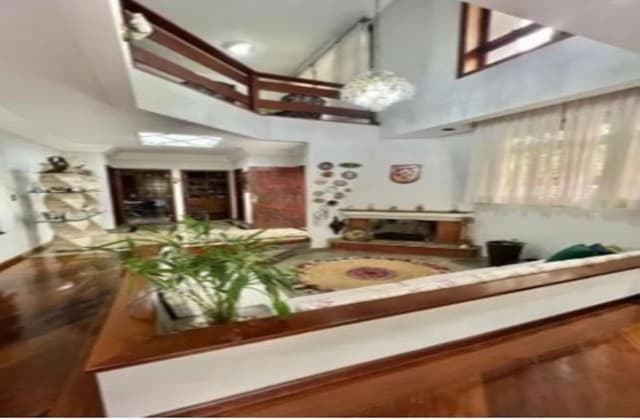 Sobrado à venda, 510 m², 4 quartos, 5 banheiros, 4 suítes — foto 4