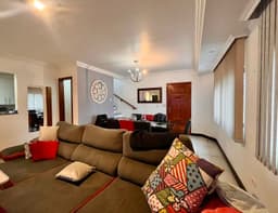 Sobrado à venda, 151 m², 3 quartos, 4 banheiros, 1 suíte