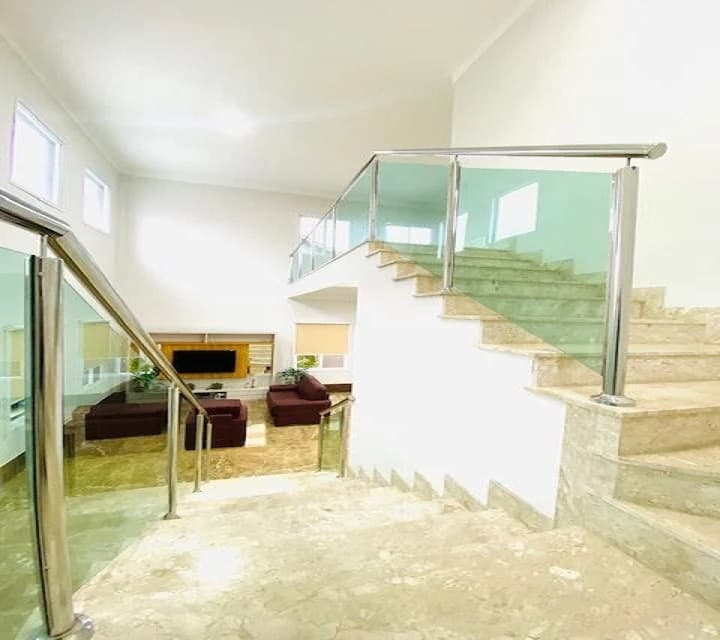 Sobrado à venda, 298 m², 3 quartos, 1 banheiro, 3 suítes — foto 6