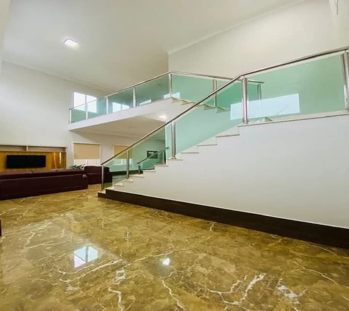 Sobrado à venda, 298 m², 3 quartos, 1 banheiro, 3 suítes — foto 4