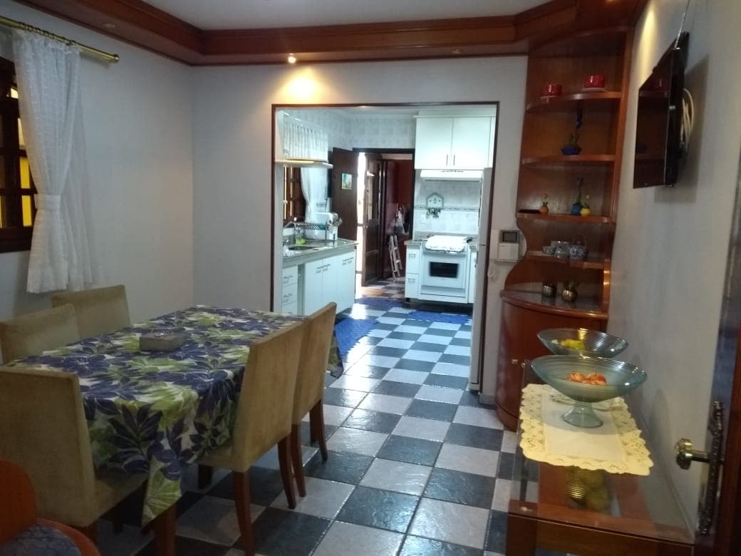 Sobrado à venda, 240 m², 3 quartos, 5 banheiros, 3 suítes — foto 6