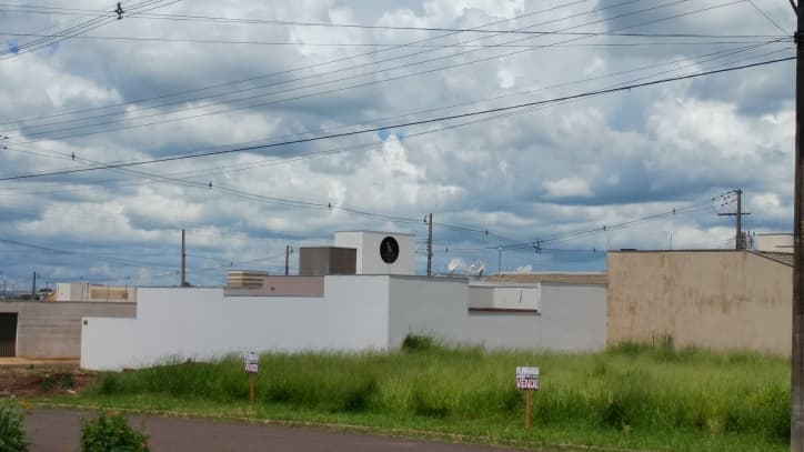 TERRENO (Comercial ou Residencial) com 30,00m2 de FRENTE - — foto 8