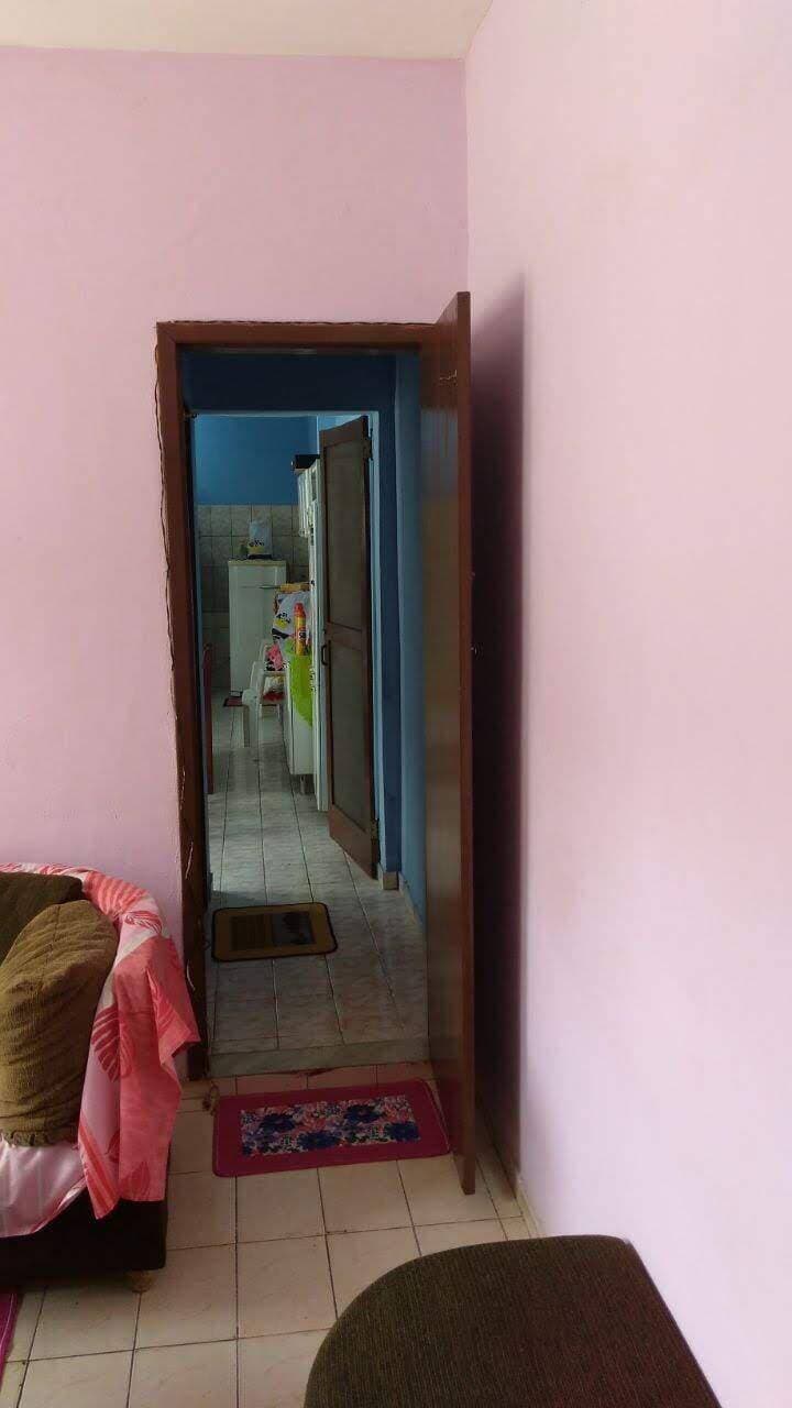 2 Casas - 4 Qts - 2 suítes - Baixo grande Cond . — foto 7