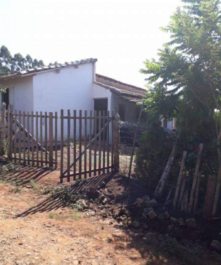 VENDE-SE ÓTIMA CHACARÁ EM SARUTAIÁ/SP — foto 2