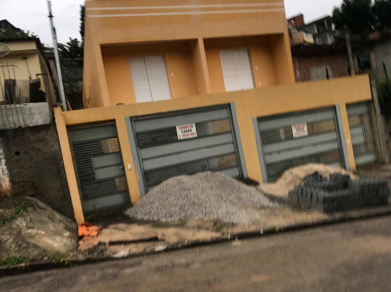Casa com 2 dormitórios sendo 1 suíte em Santana de Parnaiba — foto 1