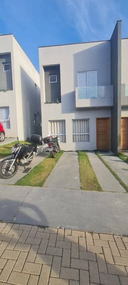 Casa com 3 dormitórios No Condominio Solar Residence