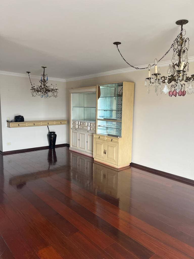Belissimo  Apartamento 3 dormitórios  no Centro  de Alphavil — foto 9