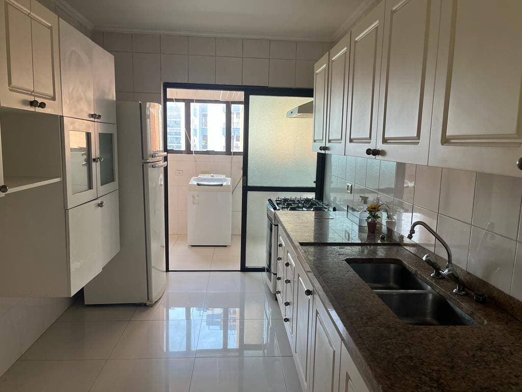 Belissimo  Apartamento 3 dormitórios  no Centro  de Alphavil — foto 11