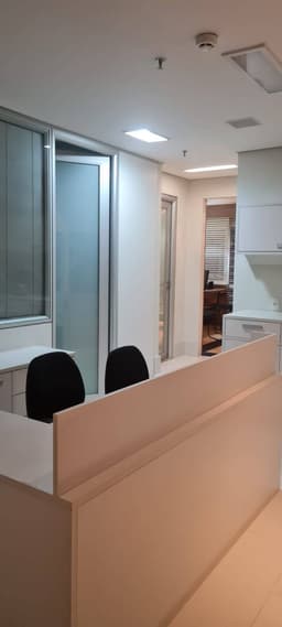 Laje comercial Mobiliada no Alpha Square 140 metros