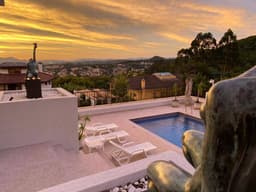 Casa clean com vista incomparável, no Residencial 8 !!!!