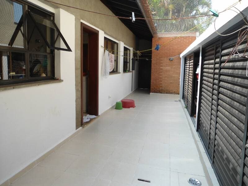 Oportunidade- Casa linda, espaçosa, ensolarada e próxima à portaria — foto 15