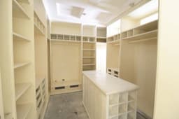 Maior casa do Condomínio Residencial 10 com  7 suítes