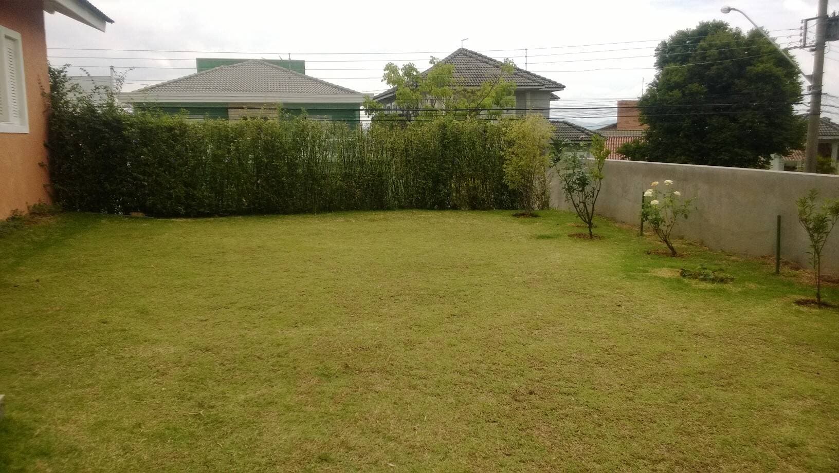 Casa semi térrea com 3 dormitórios sendo 1 suite no Tarumã — foto 4