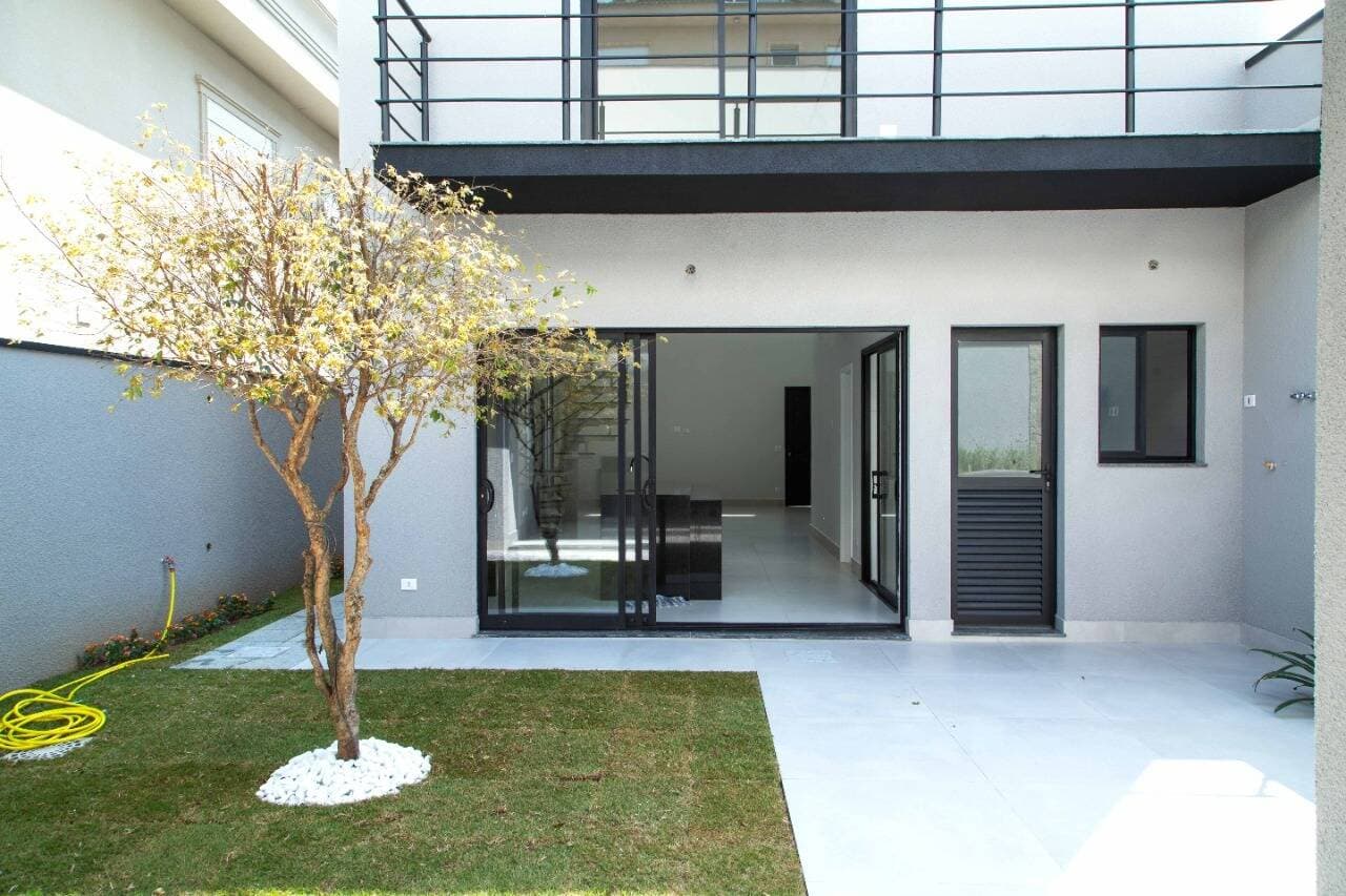 Linda casa térrea 3 suítes Residencial Itahyê !!! — foto 1