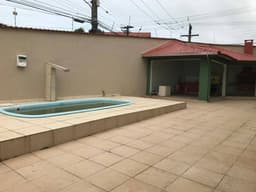 SOBRADO 3 DORMITÓRIOS SUÍTE PISCINA FINANCIAMENTO BANCÁRIO ITANHAÉM